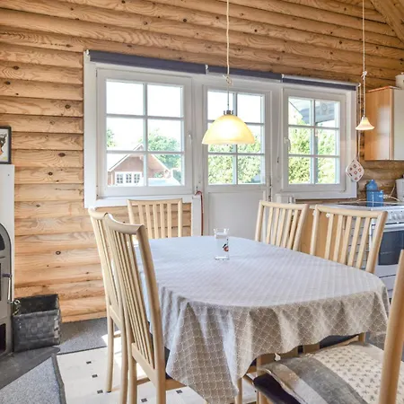 1 Bedroom Stunning Home In Hovborg * 호프보리